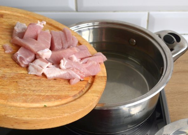 Сырный суп со свининой, плавленным сыром. Рецепт