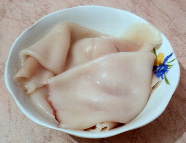 Кальмары фаршированные грибами и сыром в духовке. Рецепт