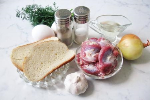 Котлеты из желудков куриных, сердечек, фарша. Рецепты с фото