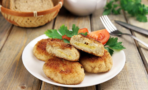 Котлеты Нежность из куриного филе с сыром. Рецепты духовке