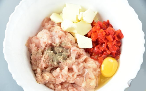 Котлеты Нежность из куриного филе с сыром. Рецепты духовке