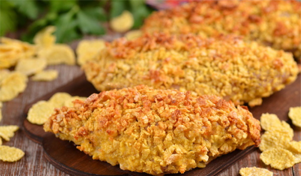 Мясо в панировке на сковороде с сухарями. Рецепт с фото