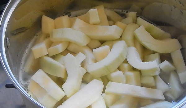 Кабачки как ананасы на зиму с ананасовым соком и без. Рецепты