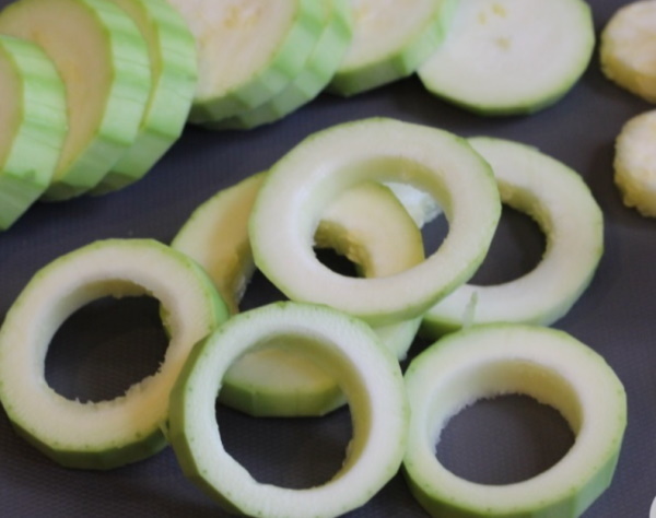 Кабачки как ананасы на зиму с ананасовым соком и без. Рецепты