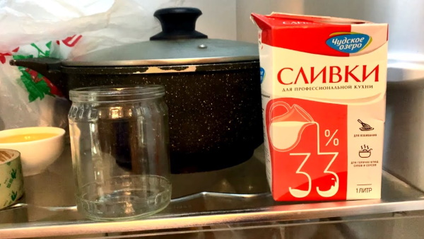 Крем для Наполеона со сгущенкой и сметаной, маслом. Рецепт на торт