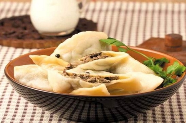 Вареники с грибами и картошкой, сыром, капустой. Рецепт пошагово, фото