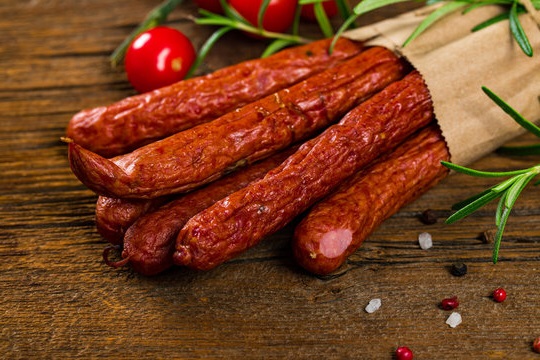 Кабанос колбаски (Kabanos). Что это, рецепт, калорийность
