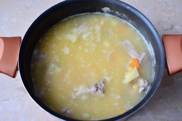 Гороховый суп с мясом и картошкой. Рецепты в кастрюле, мультиварке
