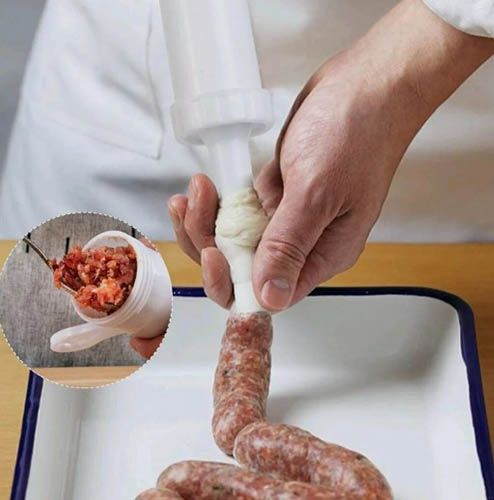 Домашние колбаски в кишке куриные, из свинины. Рецепты на мясорубке