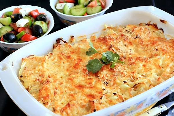 Курица по-французски на сковороде, мясо по-французски из курицы. Рецепт