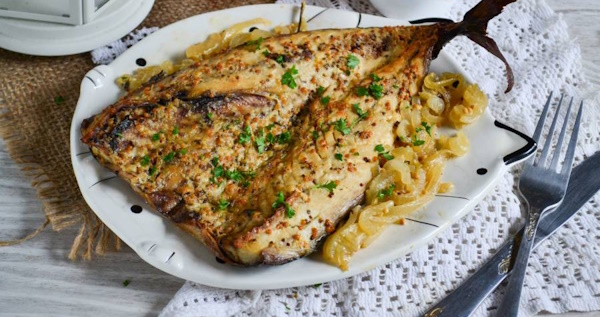 Как замариновать скумбрию вкусно и быстро в домашних условиях