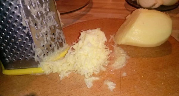 Клецки картофельные с фаршем, мясом. Рецепт по-белорусски